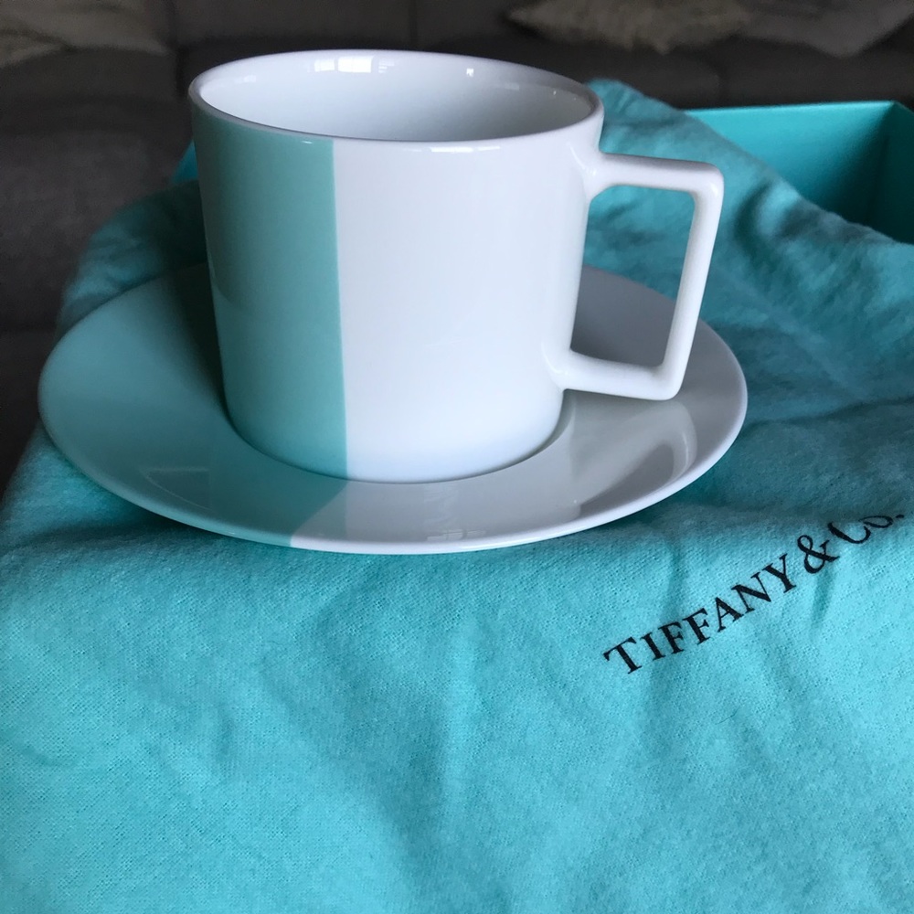 Set of 4 color block bone China tea cups and saucers